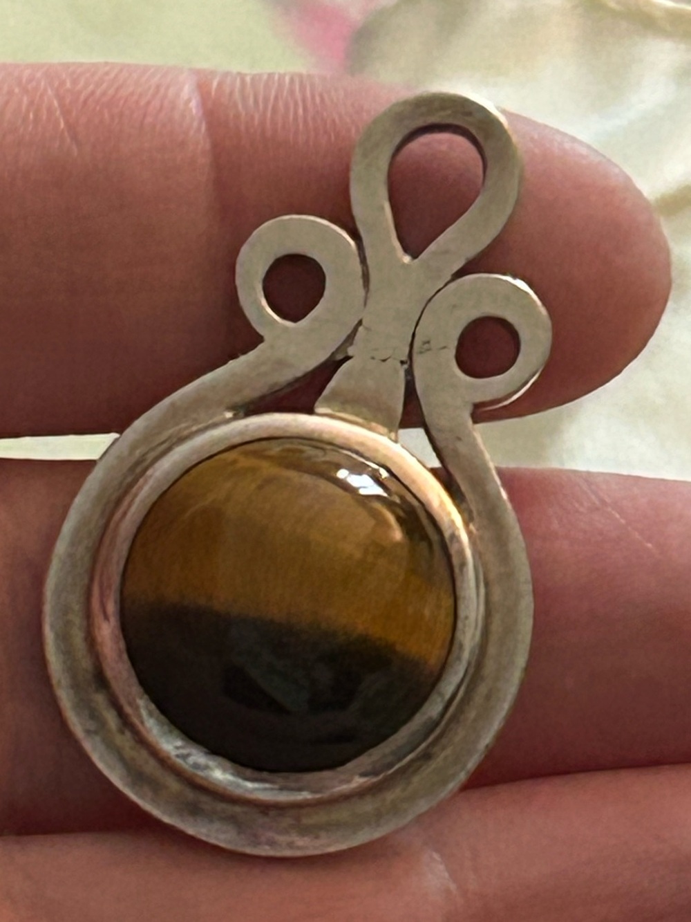 Vintage Sterling Silver Glowy Tiger's Eye Pendant